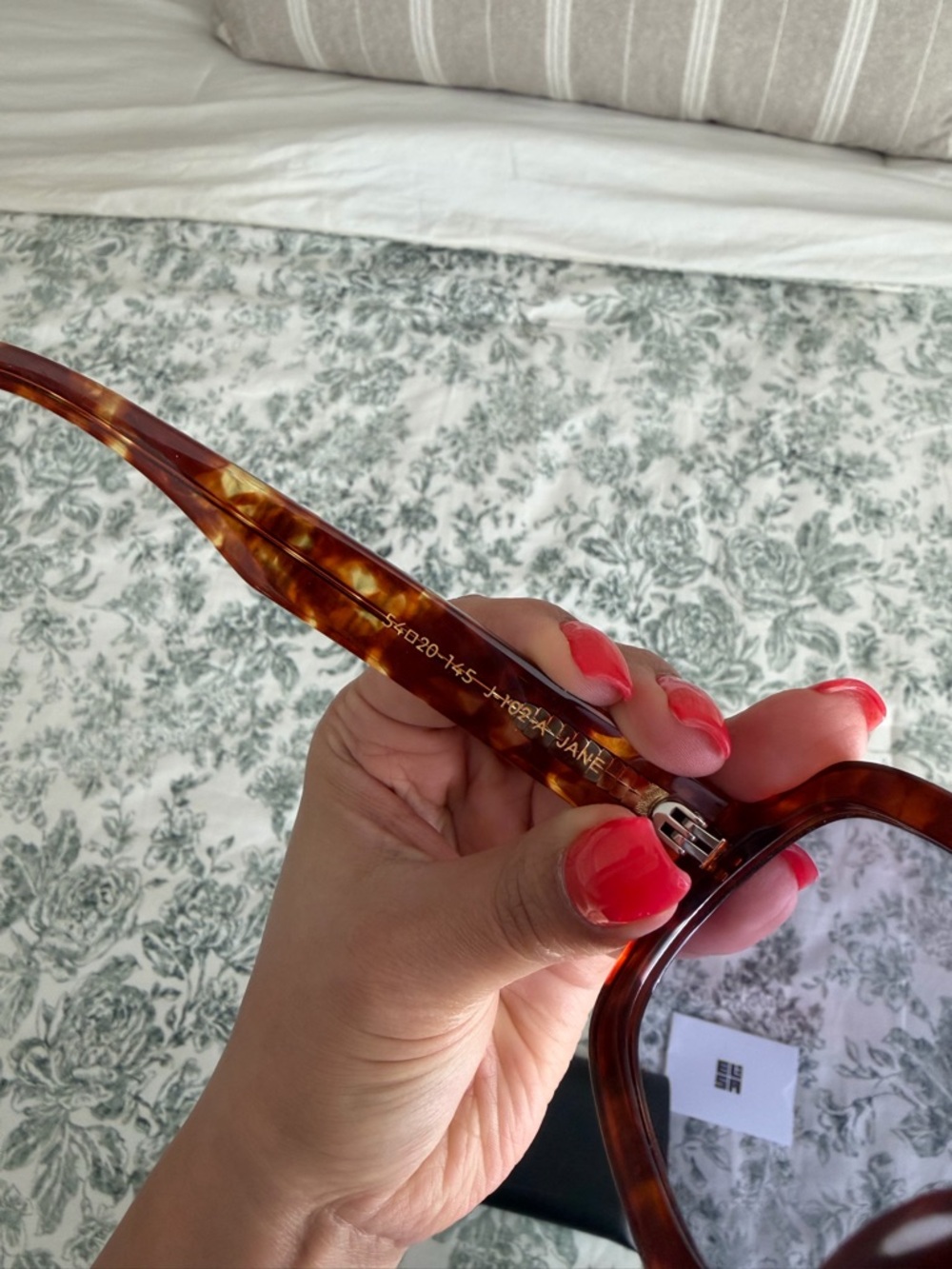 Elisa Johnson Jane Sunglasses - Picture 4 of 6